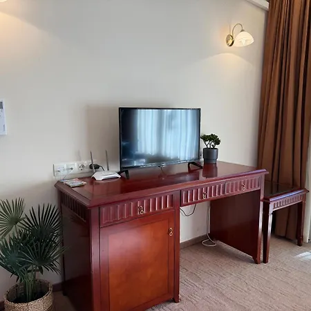 Apartment Stylish Downtown - 300m From The Gondola & Free Parking *