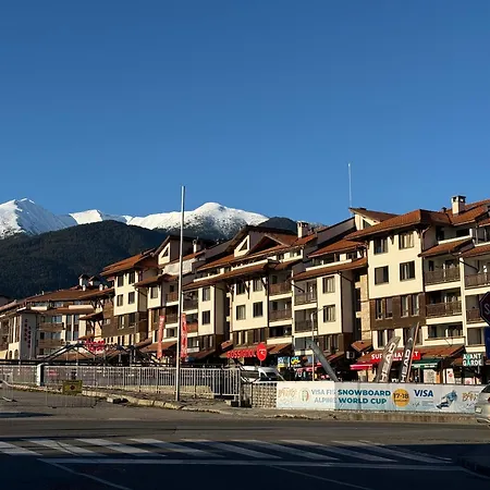 Cozy 300m To Gondola - Free Parking *