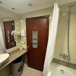 Daire Stylish Downtown - 300m From The Gondola & Free Parking
