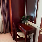 Апартаменти Modern Cozy Apartment - 5 Min To Gondola - Free Parking & Terrace *