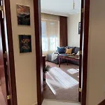 Modern Cozy Apartment - 5 Min To Gondola - Free Parking & Terrace Апартаменти *