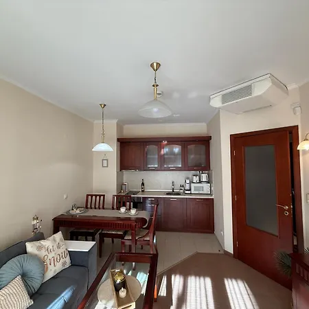 Cozy 300m To Gondola - Free Parking Апартамент