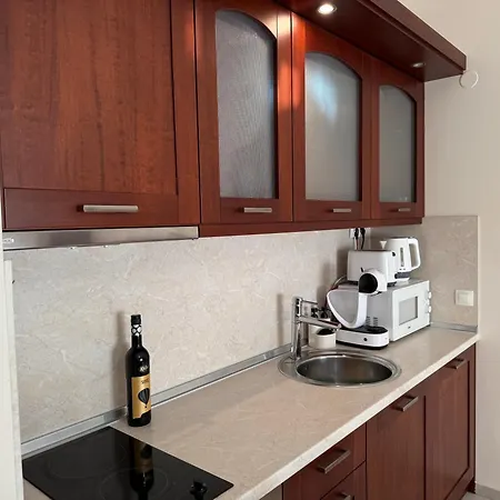 Stylish Downtown - 300m From The Gondola & Free Parking *