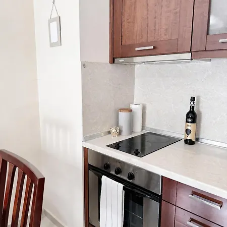 Modern Cozy Apartment With Terrace - 5 Min To Gondola Apartment *