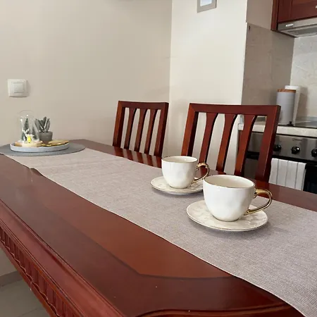 Modern Cozy Apartment With Terrace - 5 Min To Gondola