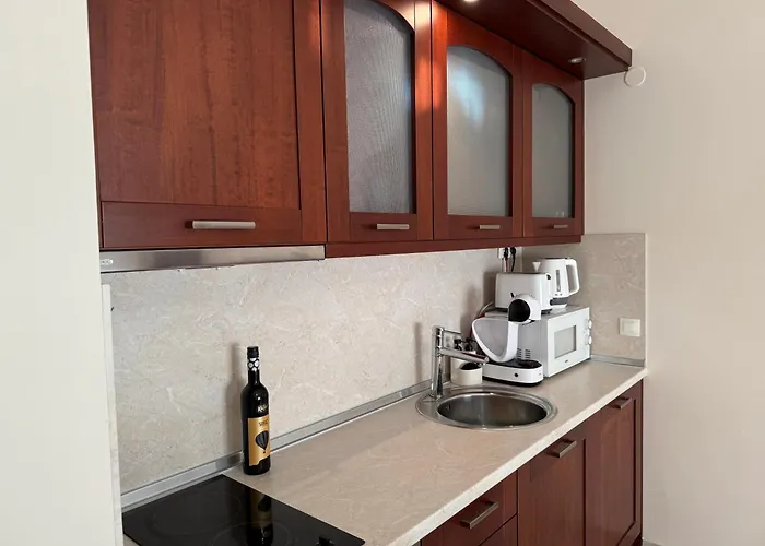 Cozy 300m To Gondola - Free Parking *