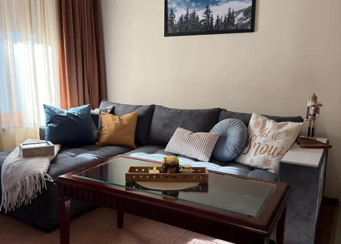 Cozy 300m To Gondola - Free Parking